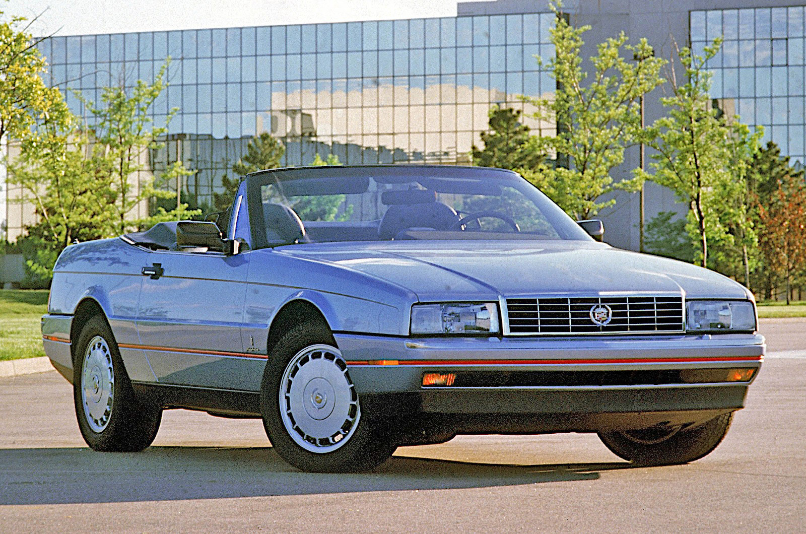 Cadillac Allant&eacute; (1987)