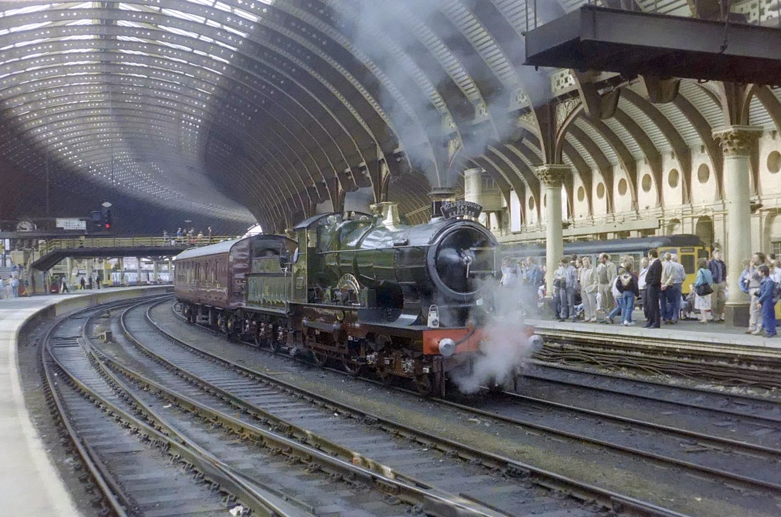  '3700' No.3440 Ciudad Truro - 161km/h