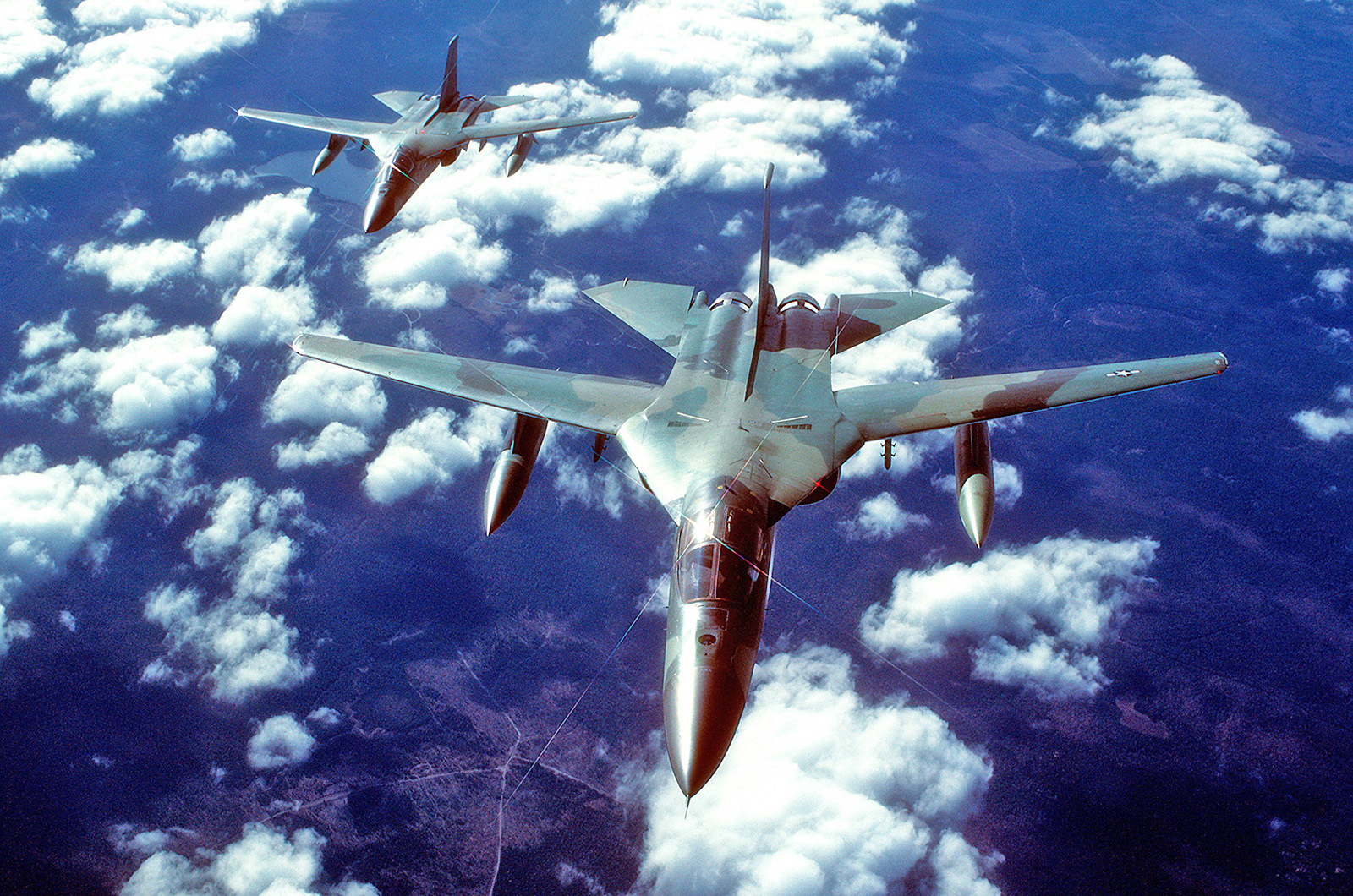  O bombardeiro que entregou um cora&ccedil;&atilde;o 