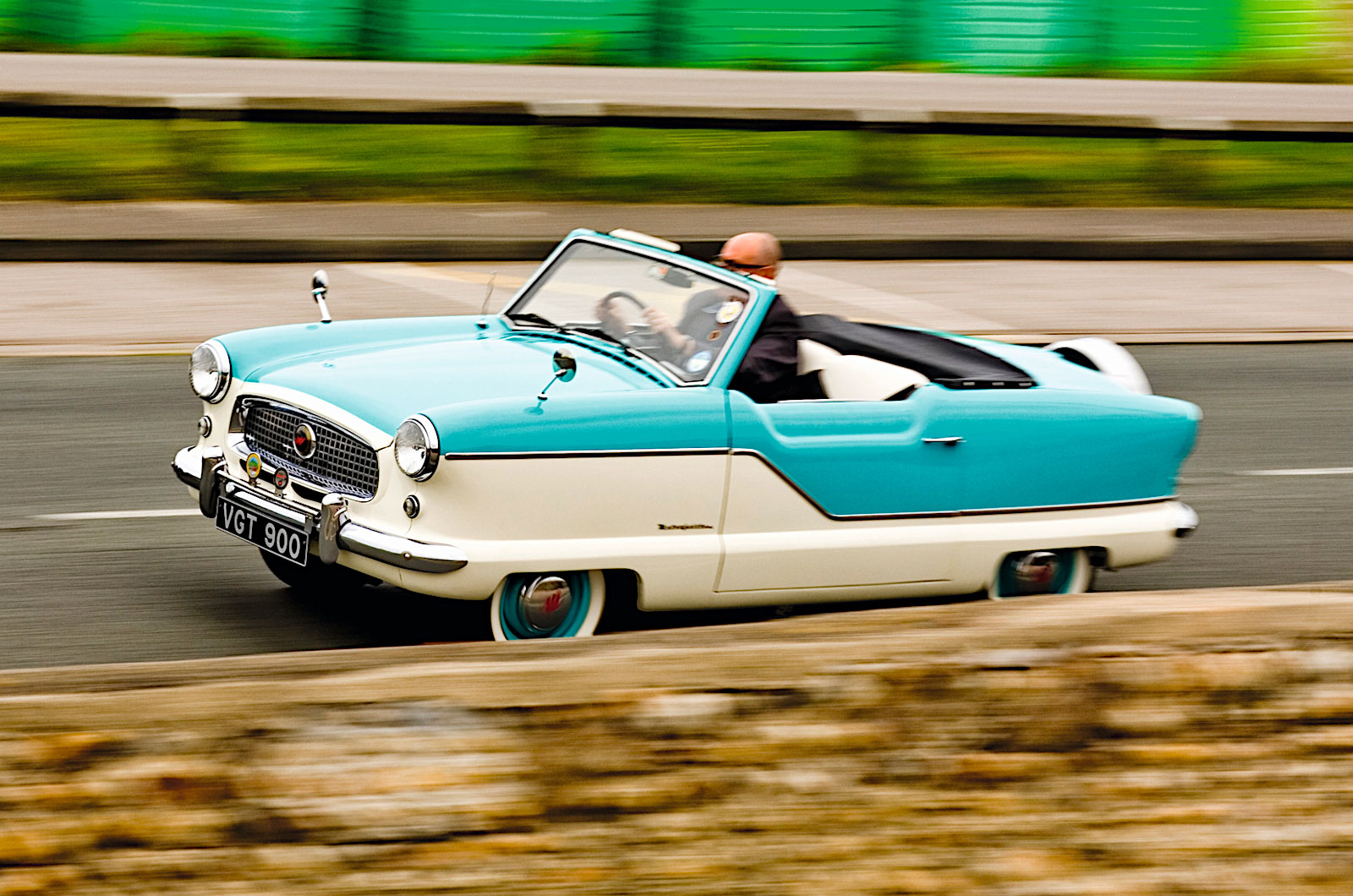 Nash Metropolitan