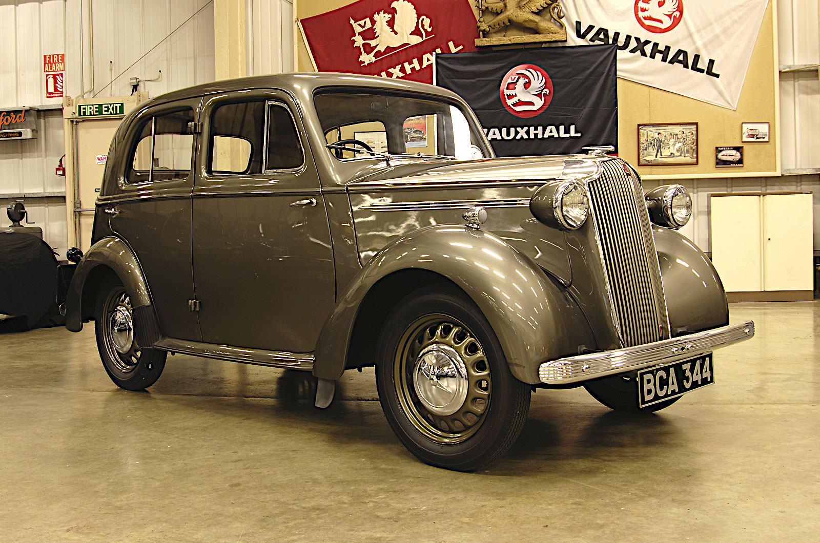 Vauxhall 10-4