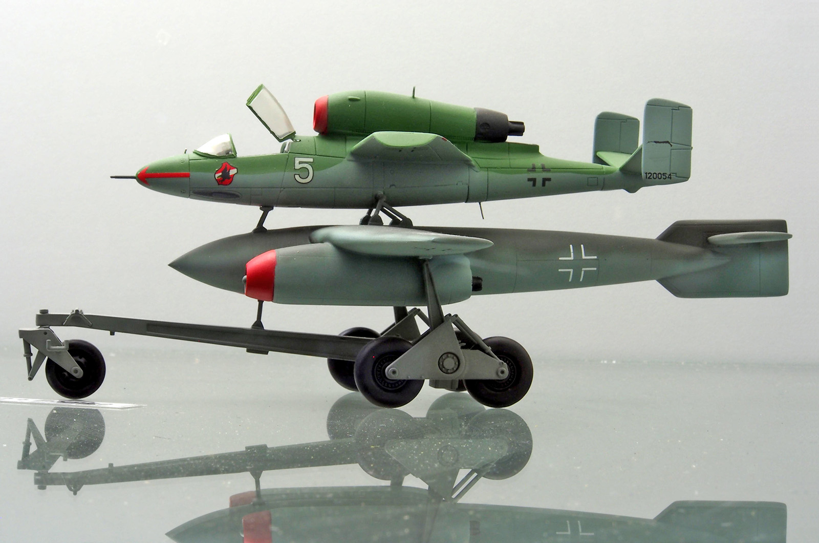 Heinkel He 162 Volksjäger