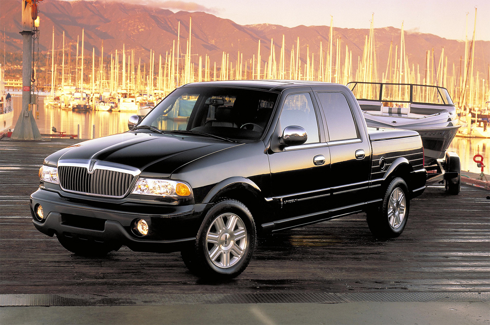Ford F-150 (2002) &ndash; 2 MODELS