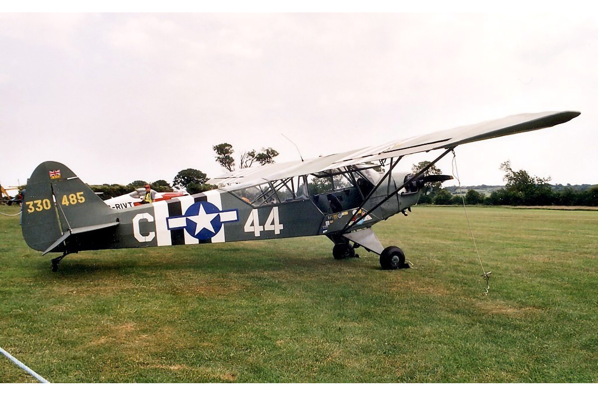 L-4 Grasshopper