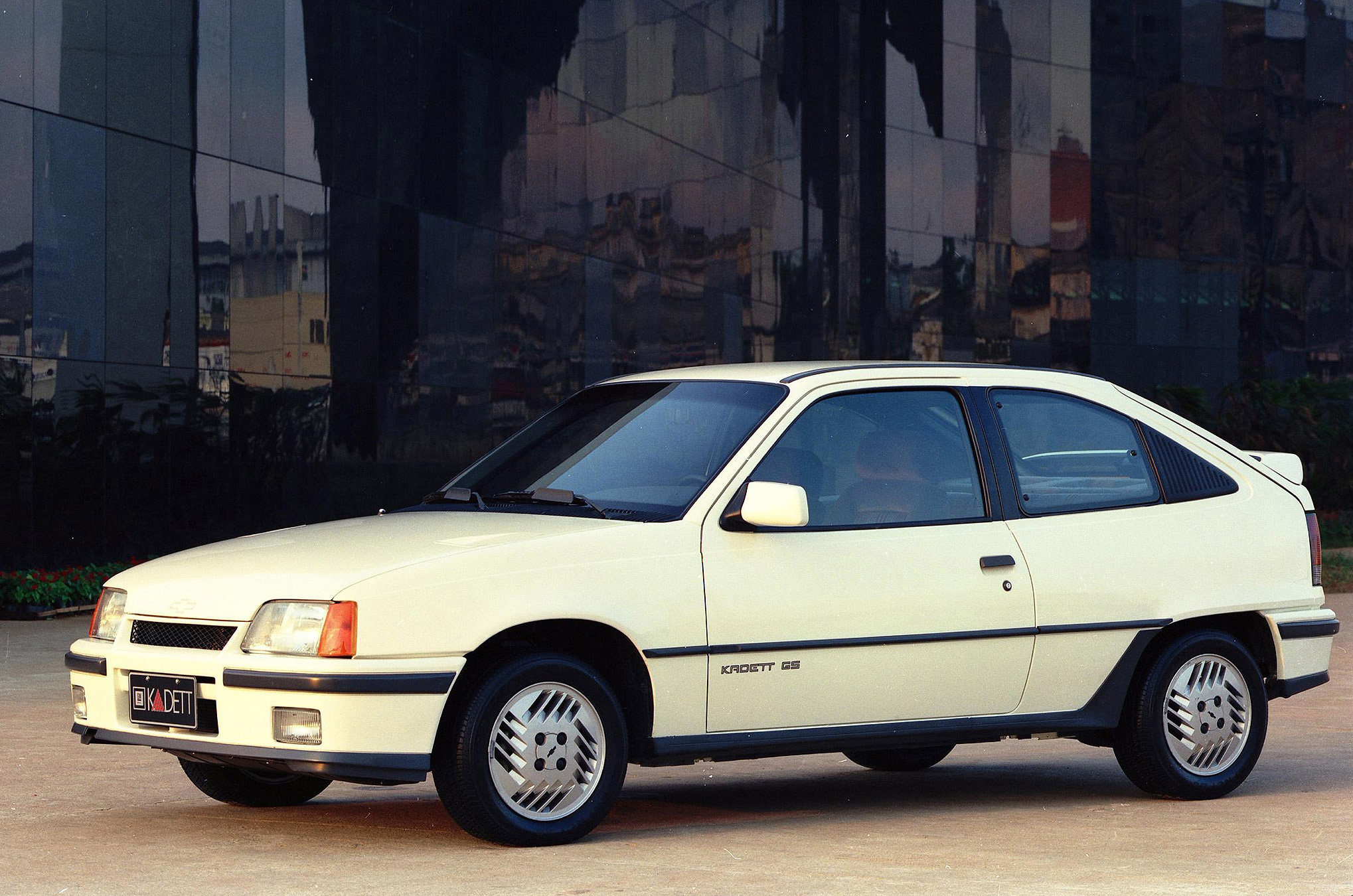 Opel Kadett (1984) &ndash; 9 MODELS