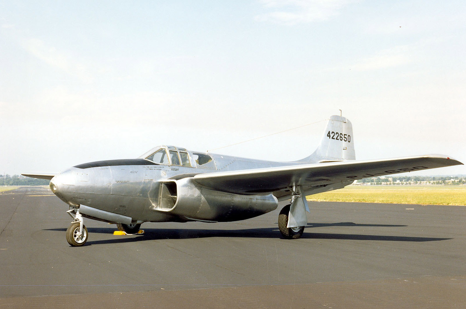  Bell XP-59 Airacomet 