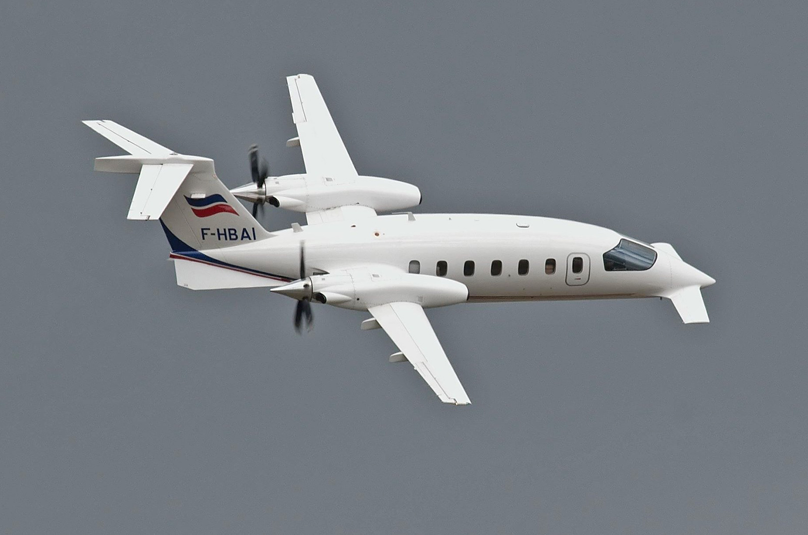  Piaggio P.180 Avanti
