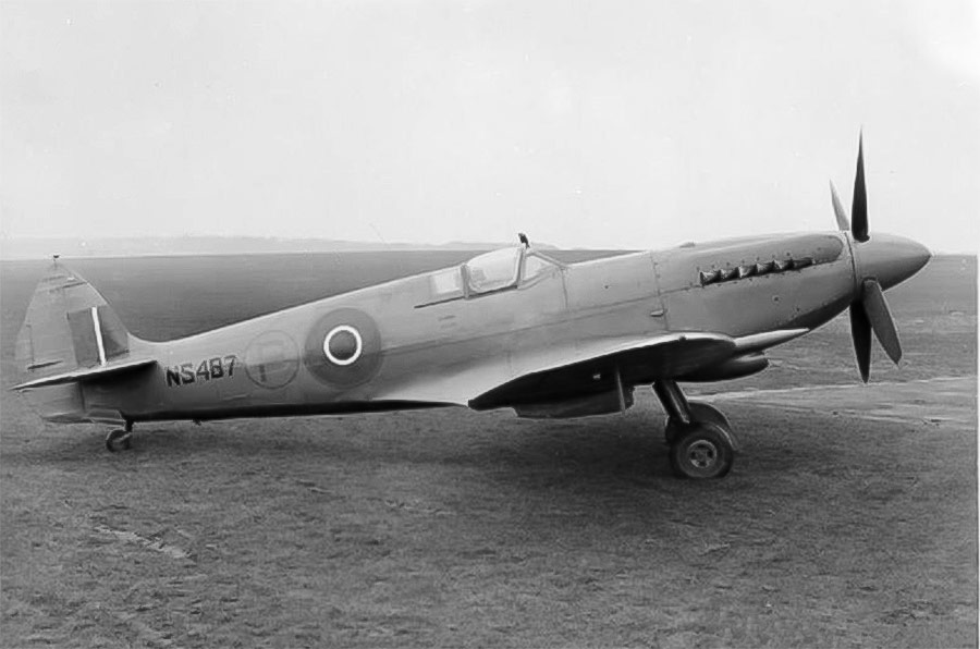  Supermarine Seafire Mk XV