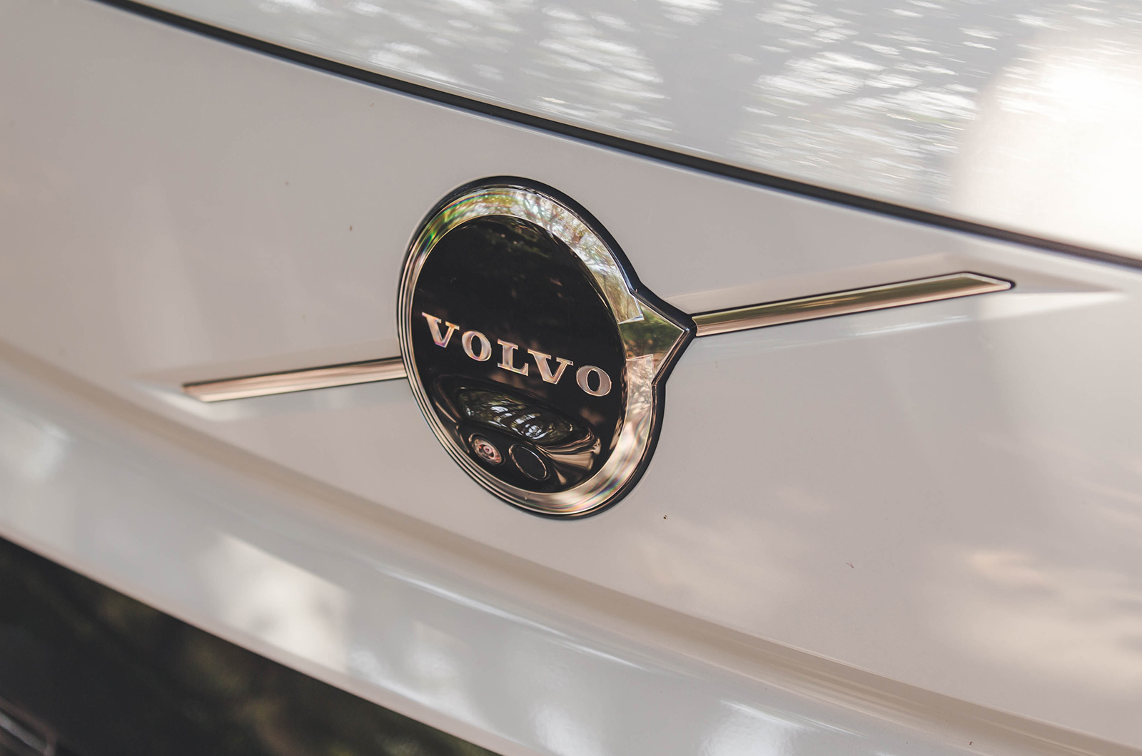 VOLVO
