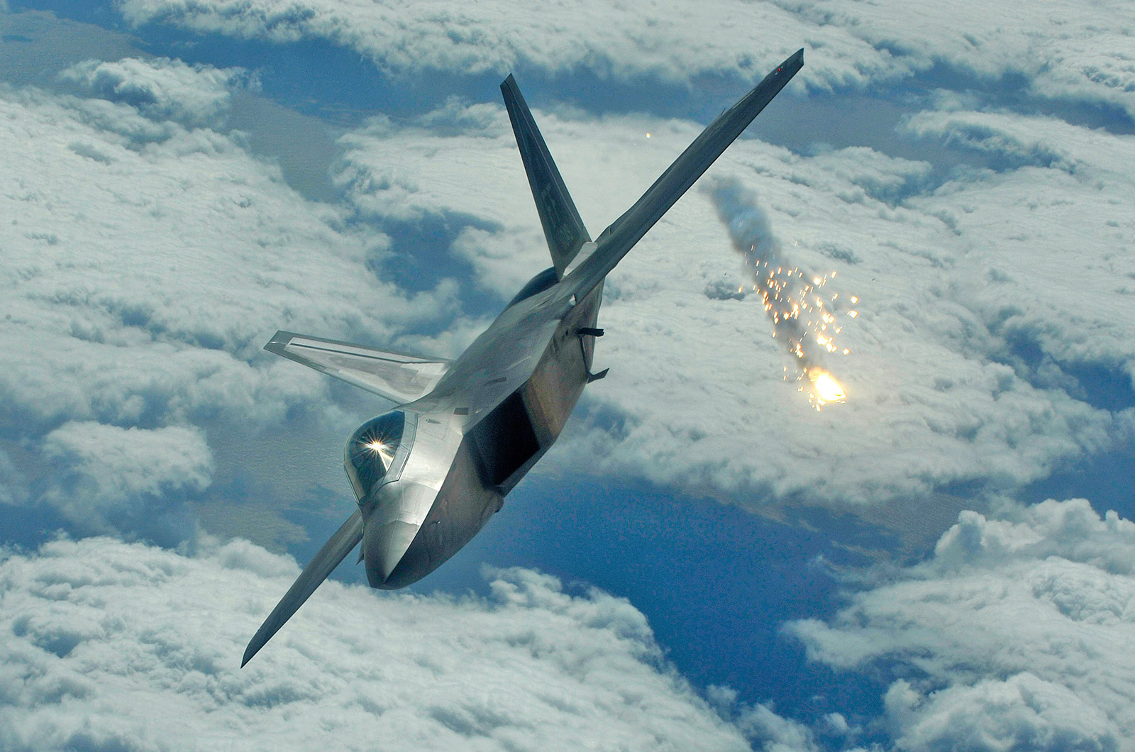 Lockheed Martin F 22 Raptor – Mach 2.25