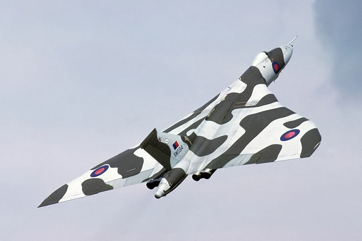  Avro Vulcan 
