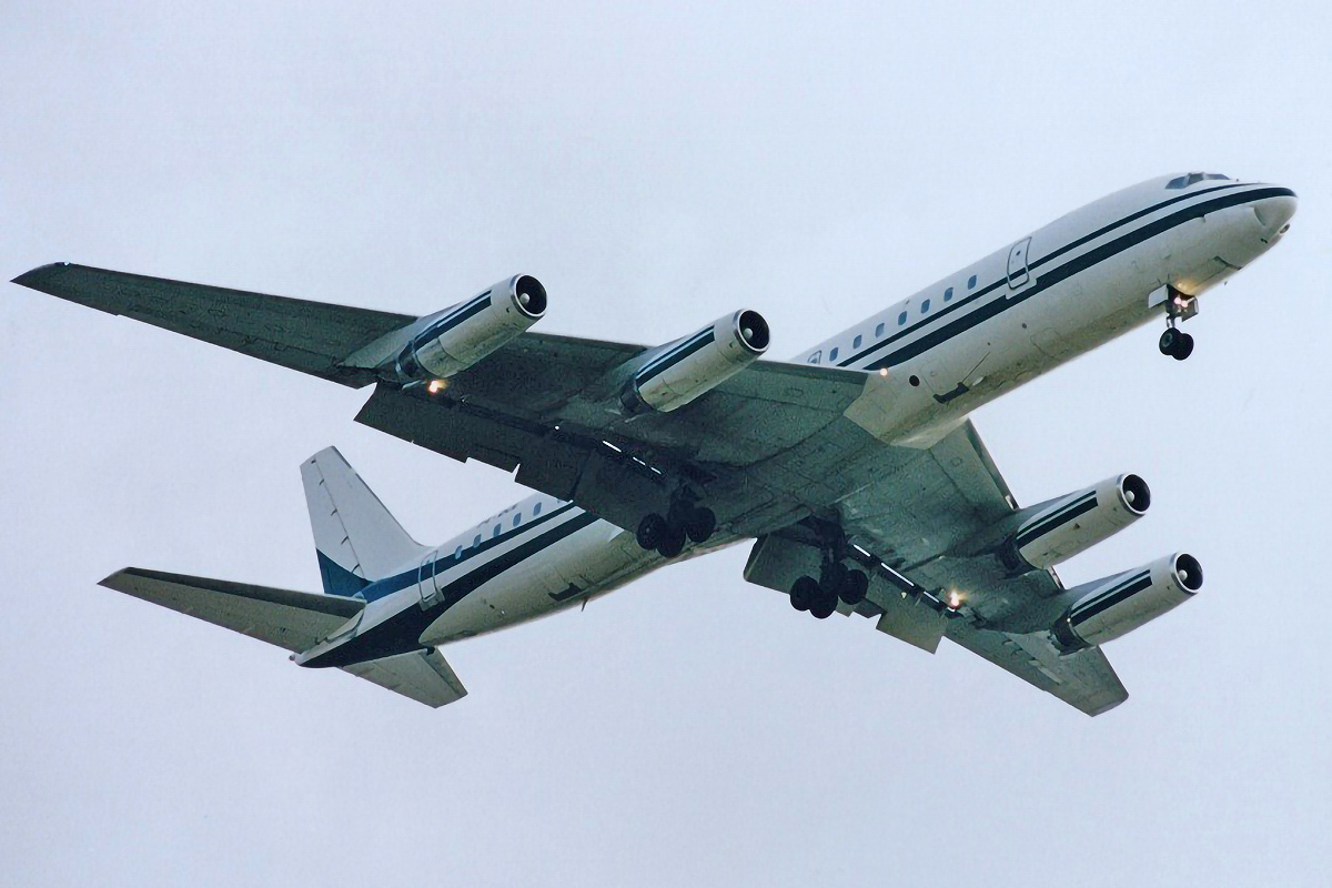 Douglas DC-8