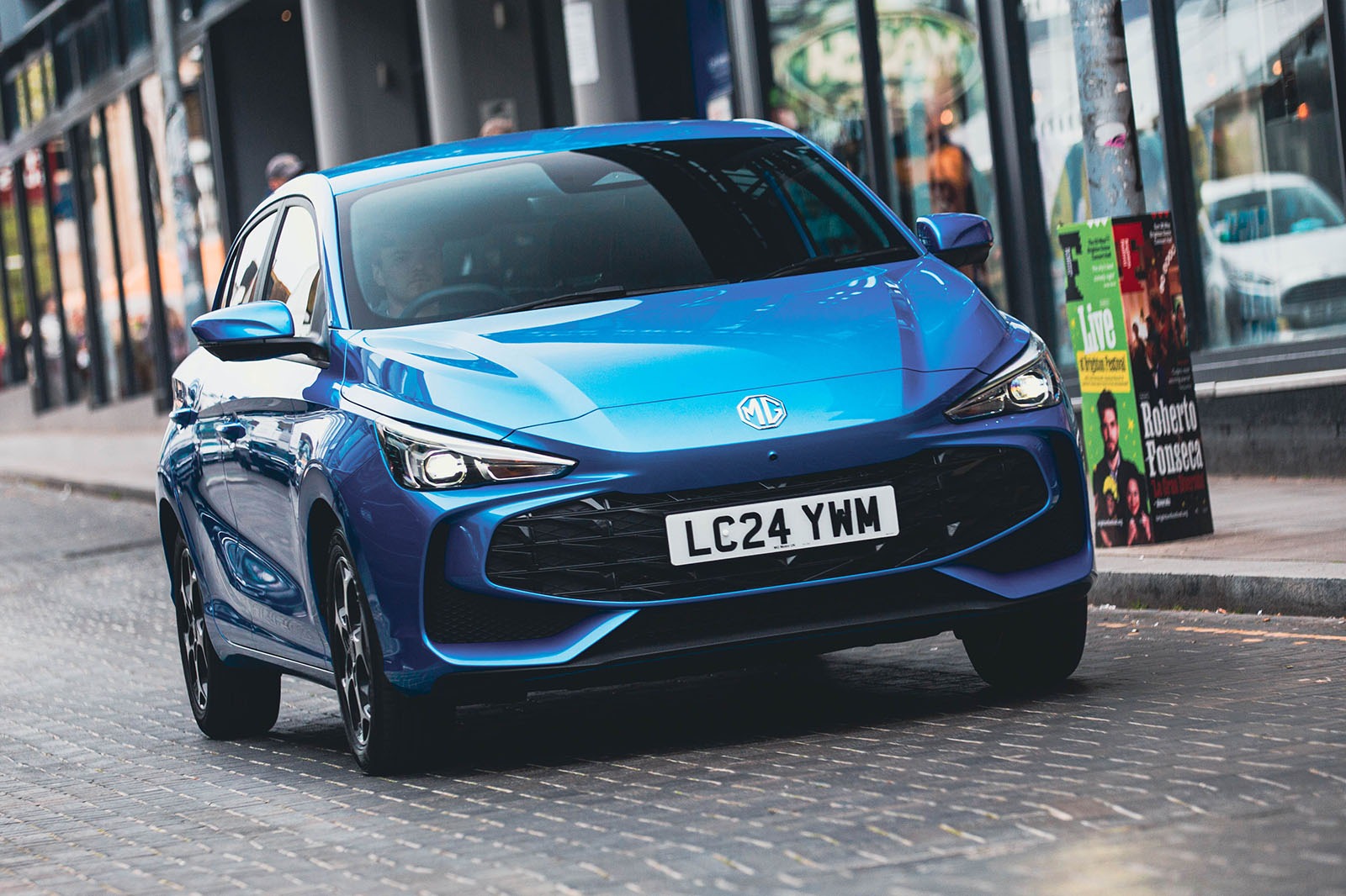 MG 3