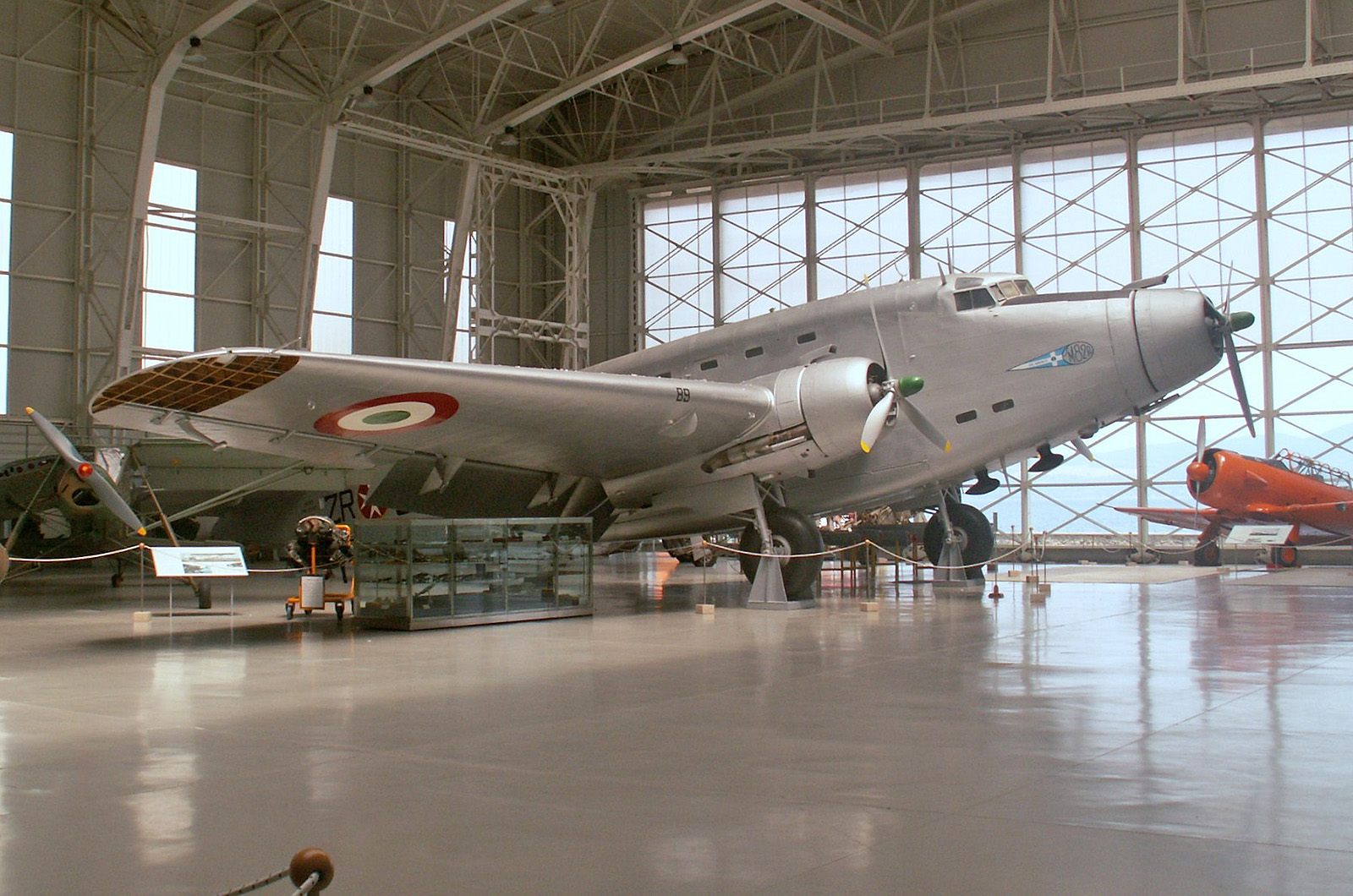  Savoia-Marchetti SM.82 Kanguru 