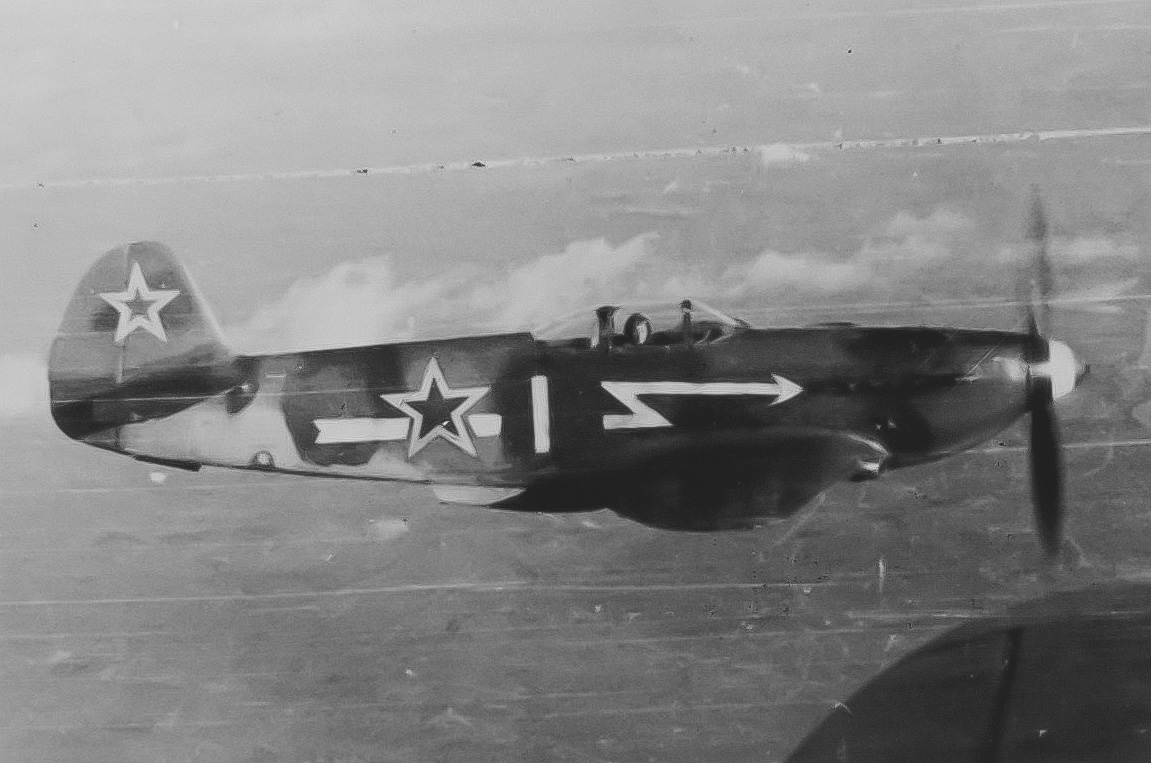 7. Yakovlev Yak-1 bis 9