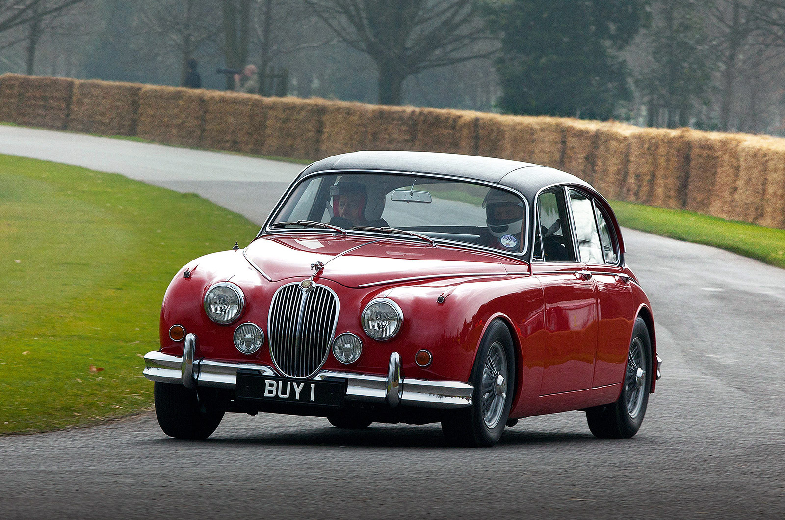  Jaguar MkII