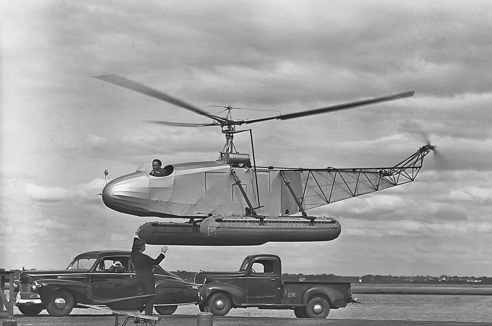  Vought-Sikorsky VS-300 