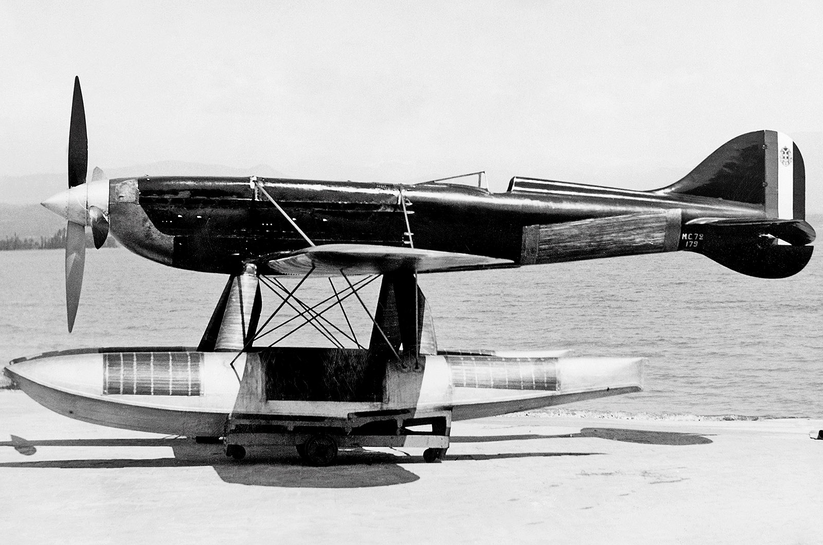  Macchi-Castoldi M.C.72 - 709 km/h