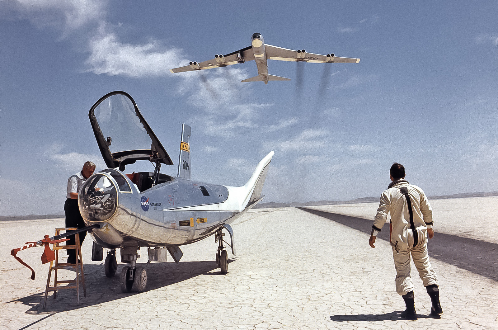 Northrop HL-10 Lifting Body
