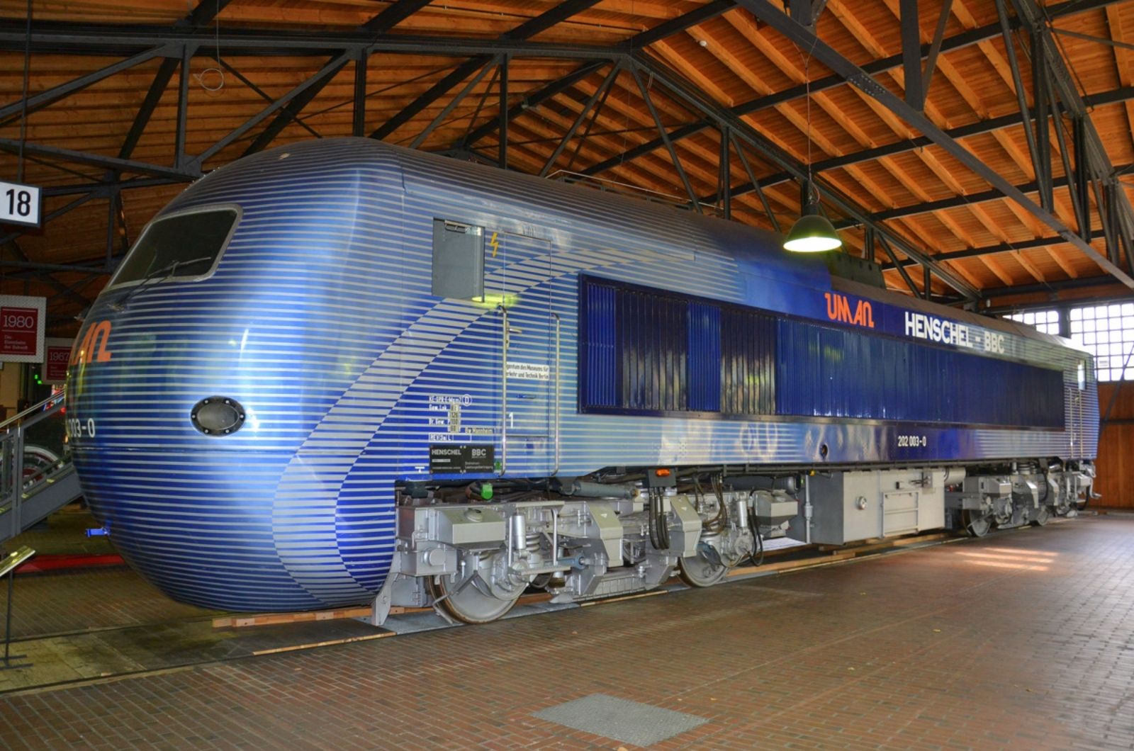 2. 202 003-0 - 257 km/h