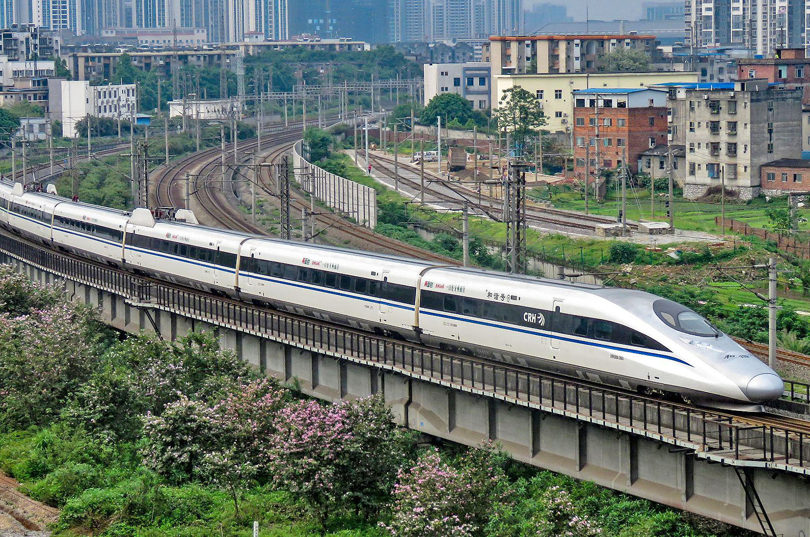 6.	China Railway CRH380A - 486 km/h
