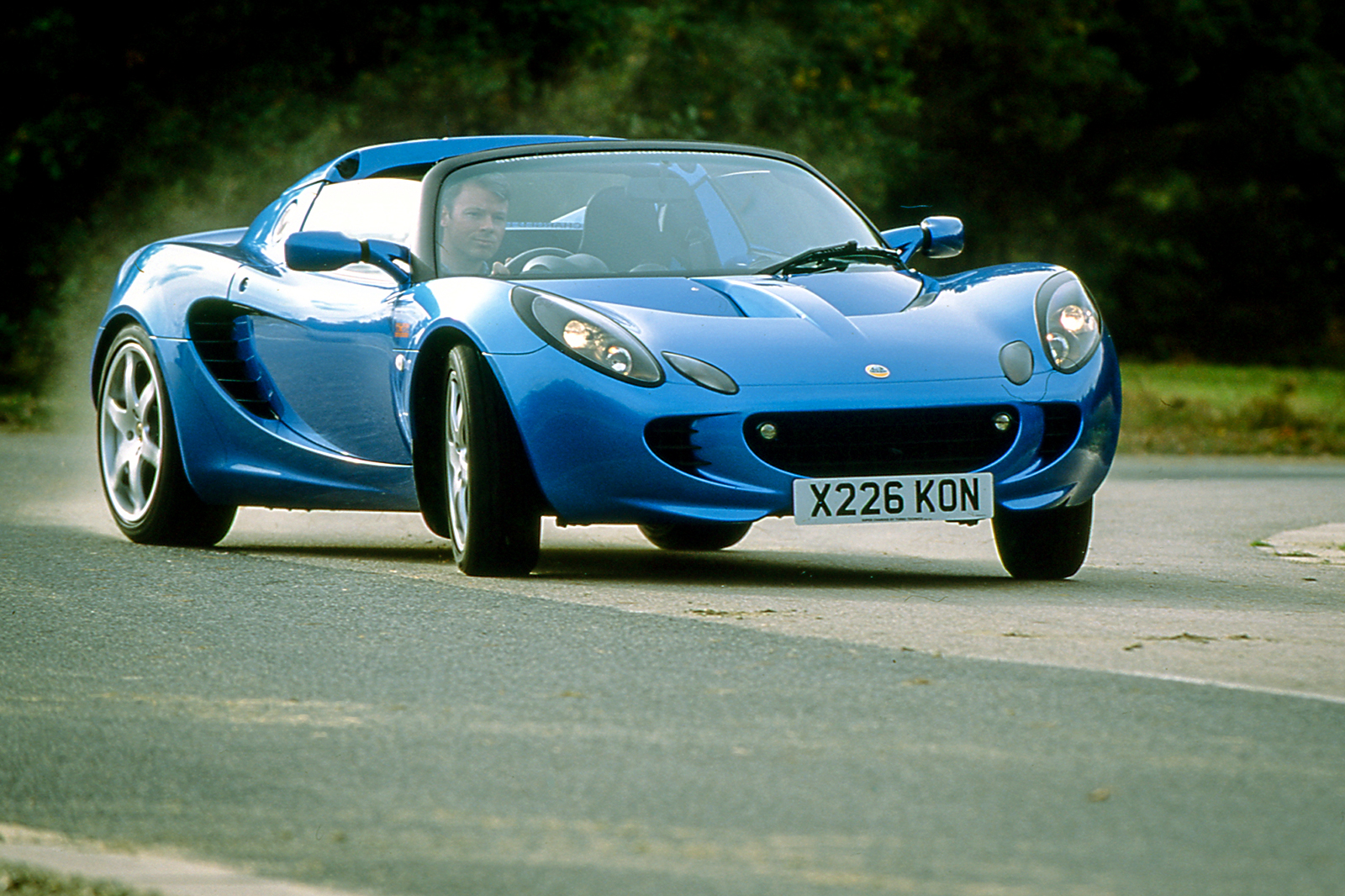  Lotus Elise 2 (2000-06) &ndash; 4,535 sold