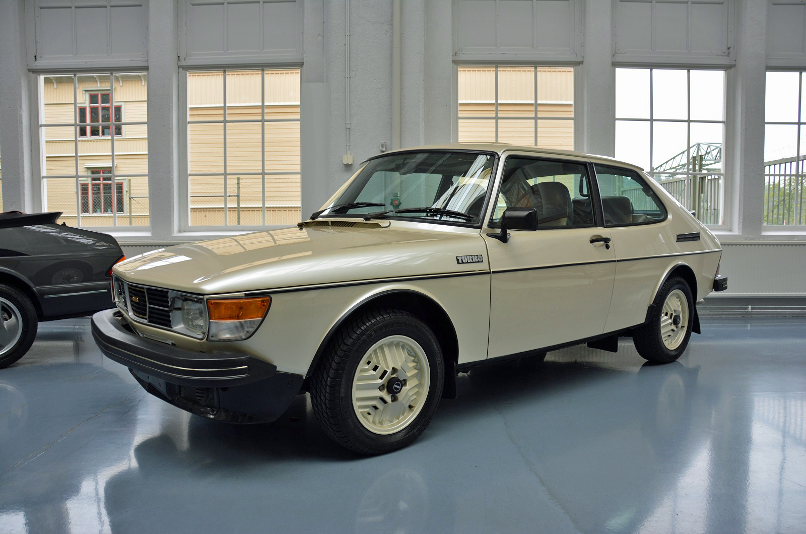 99 Turbo (1977)