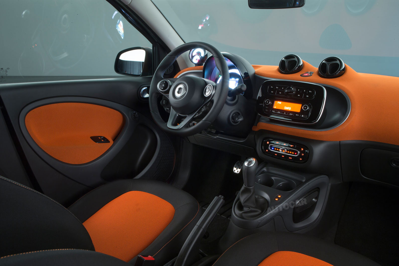 smart-fortwo-forfour-z-t84o00.jpg