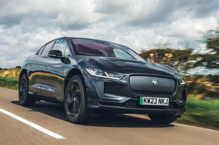 01 Jaguar i Pace Sport 400 RT 2023 lead driving