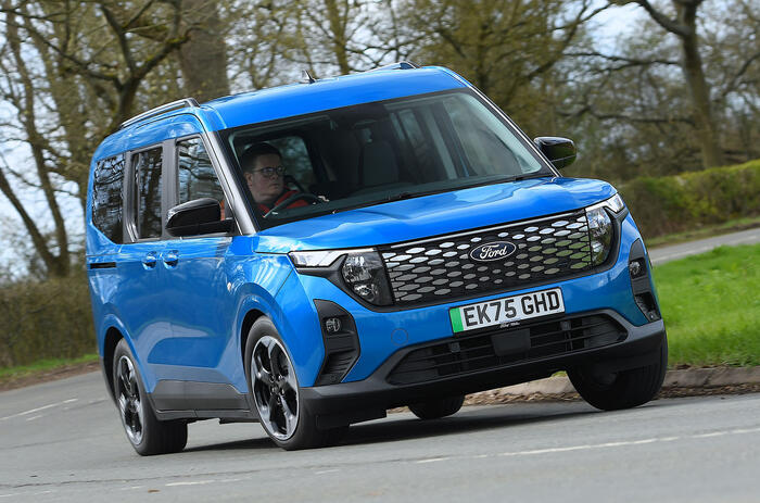 Ford E Tourneo Courier review 2026 001