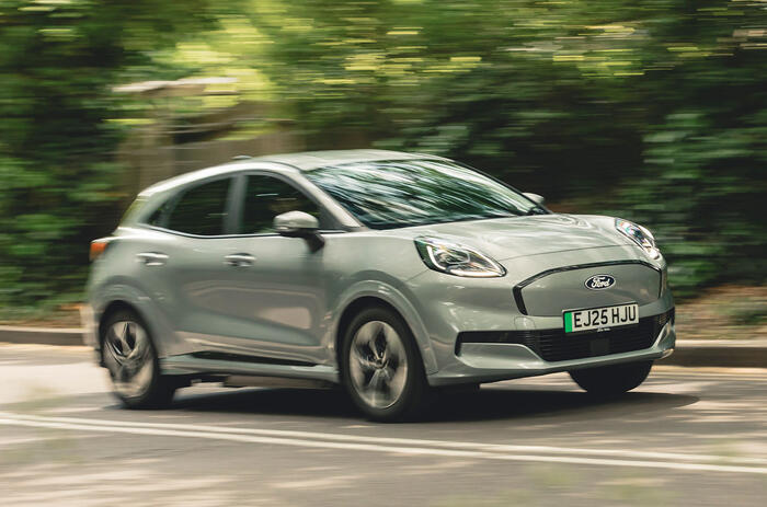 Ford Puma E review 2025 01 panning