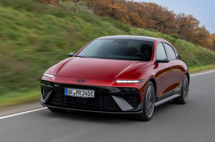 01 Hyundai Ioniq 6 facelift review front driving