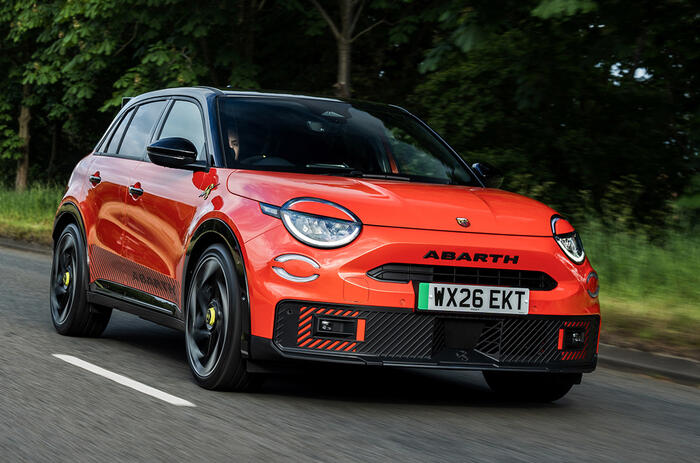 Abarth 600e Competizione