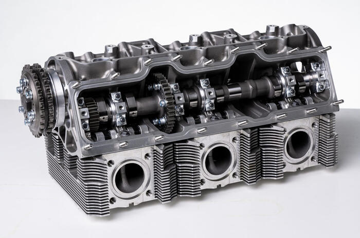 1 Swindon Porsche head