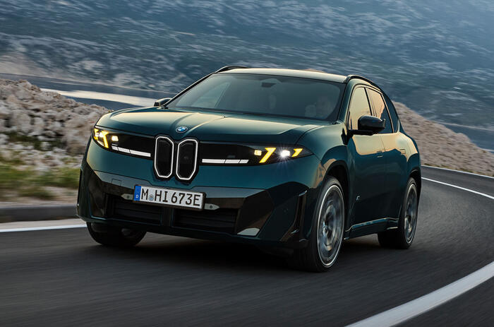 BMW iX3 M60 9