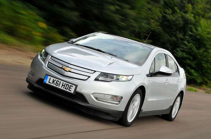 Chevrolet Volt front tracking