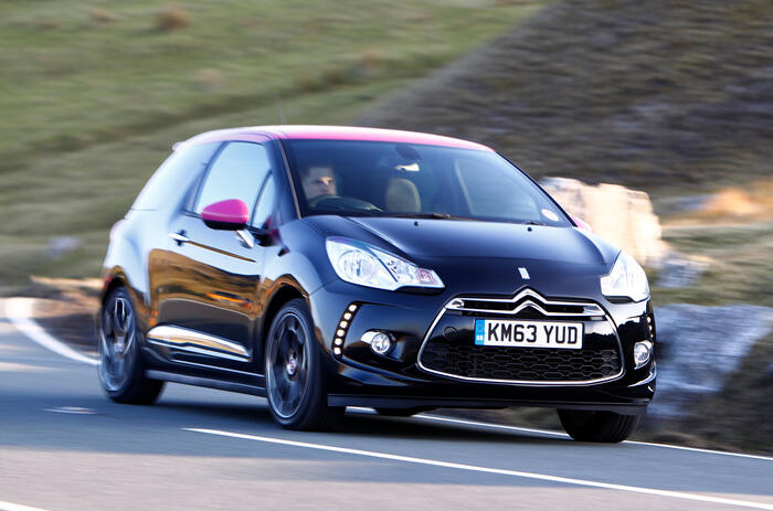 Citroen DS3 front quarter tracking