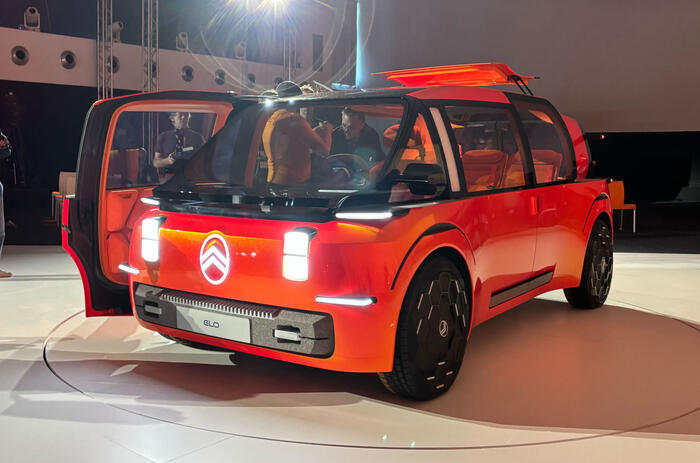 Citroen ELO front quarter 