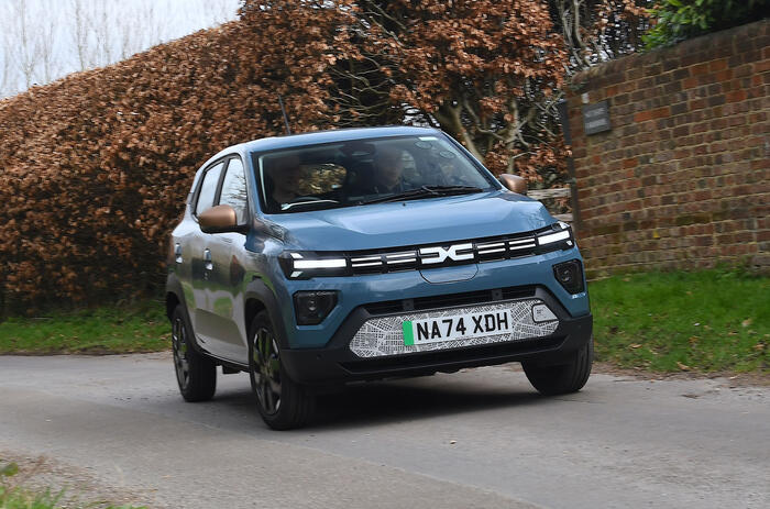 Dacia Spring front quarter tracking