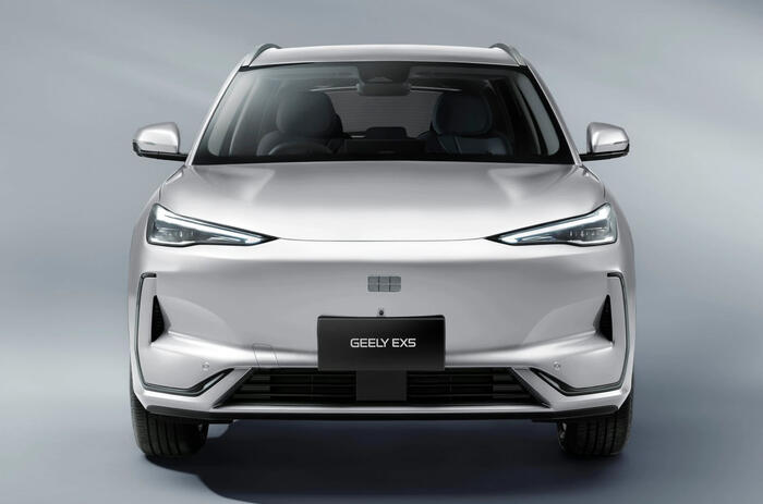 Geely EX5 front static