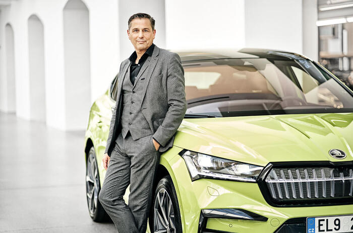 klaus zellmer with skoda enyaq vrs 2022