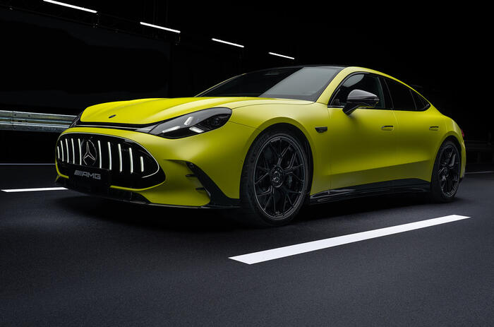 Mercedes AMG GT 4 door Coupe 034