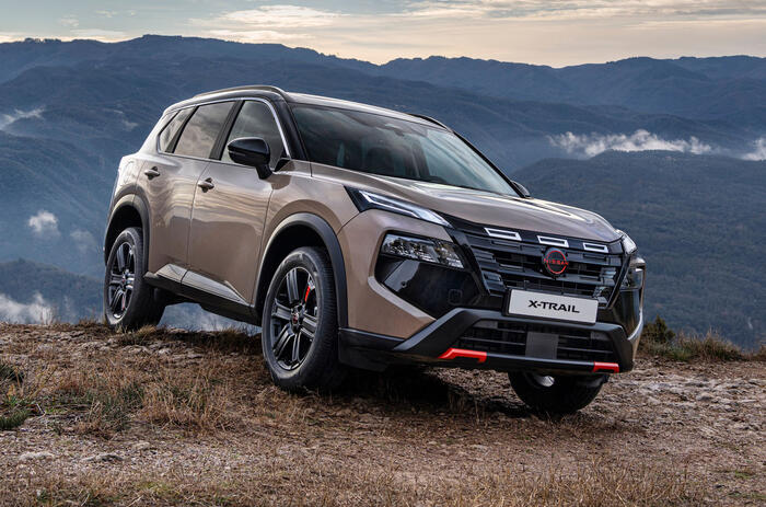 Nissan X Trail N Trek front 3 4 hero.JPG