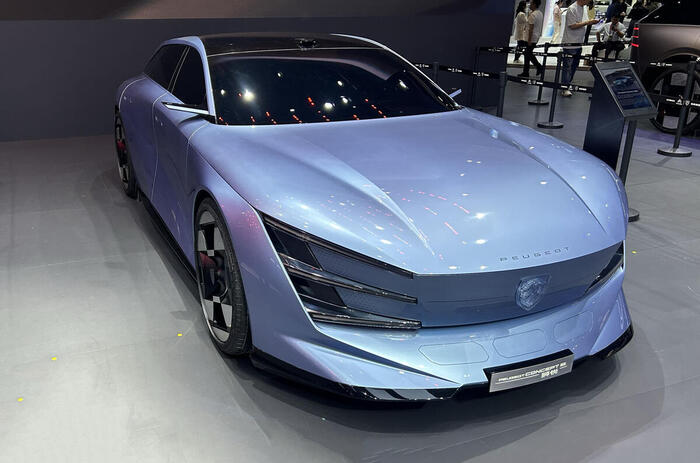 peugeot concept 6 estate front 