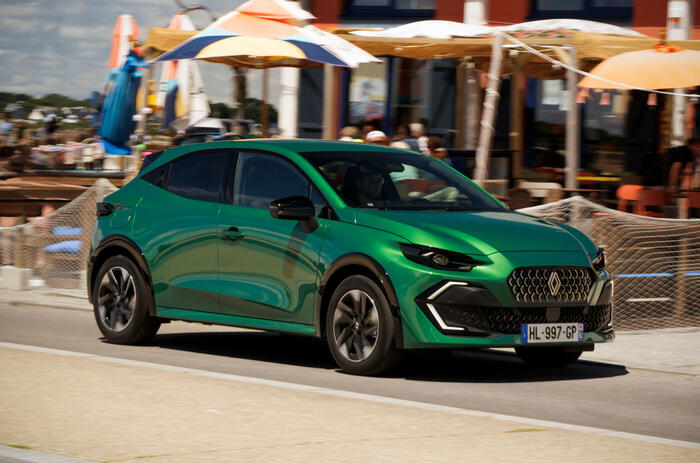 Renault Clio Eco G 120 auto