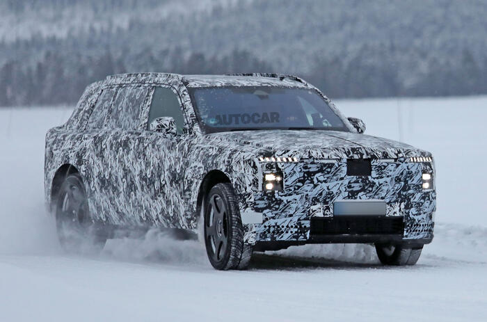 Rolls Royce SUV EV spy shot front 3 4
