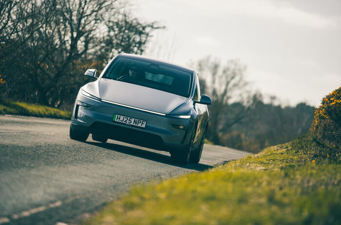 tesla model y lt 2026 jh 31