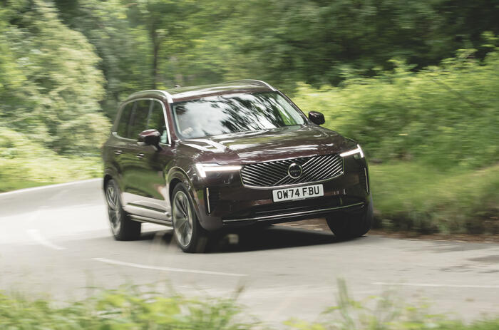 Volvo XC90 RT 2025   ME 29