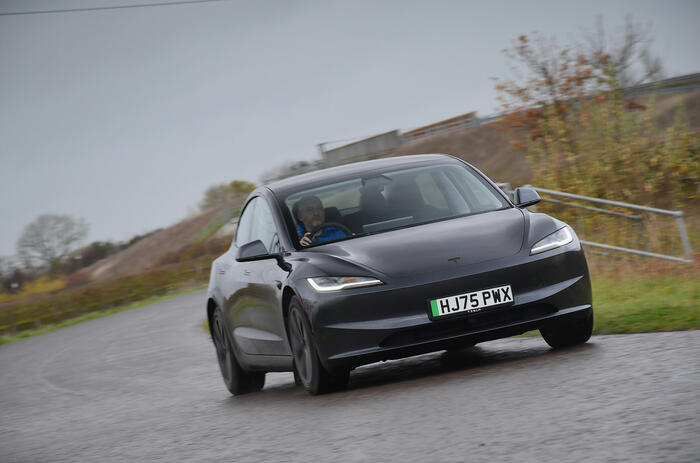 Tesla Model 3 Dual Moter 2025 jb1