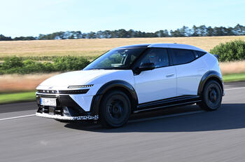 Hyundai Ioniq 3 prototype 2026 01